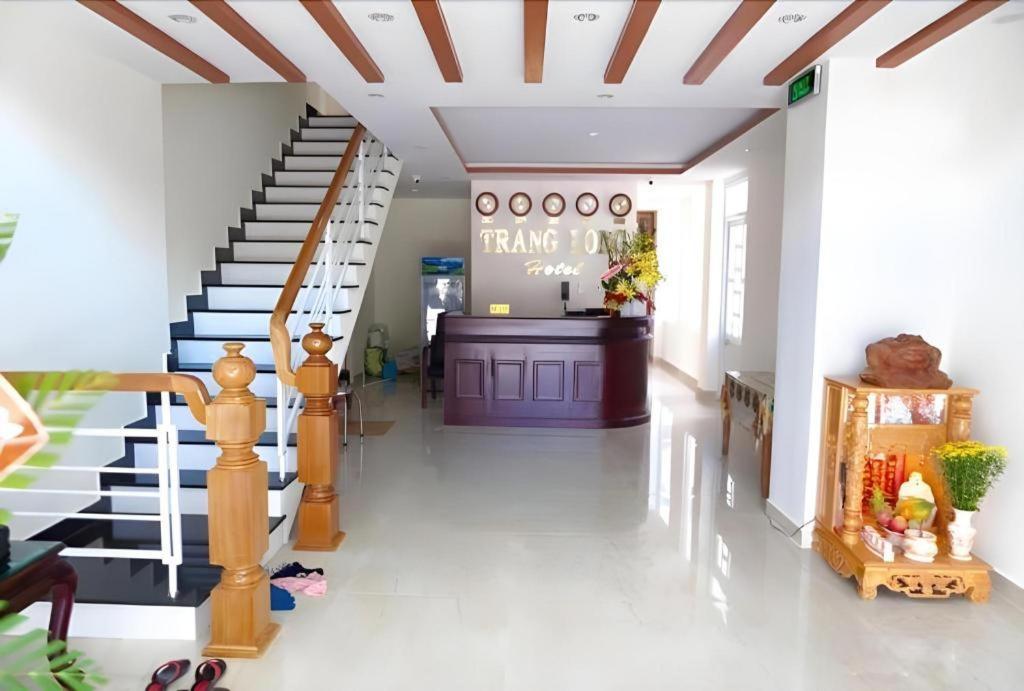 Oyo 587 Trang Long Nha Trang Exterior foto