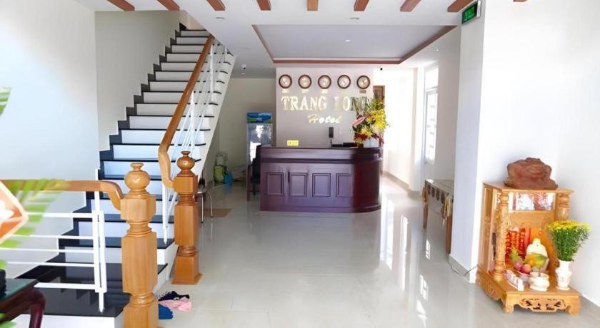 Oyo 587 Trang Long Nha Trang Exterior foto